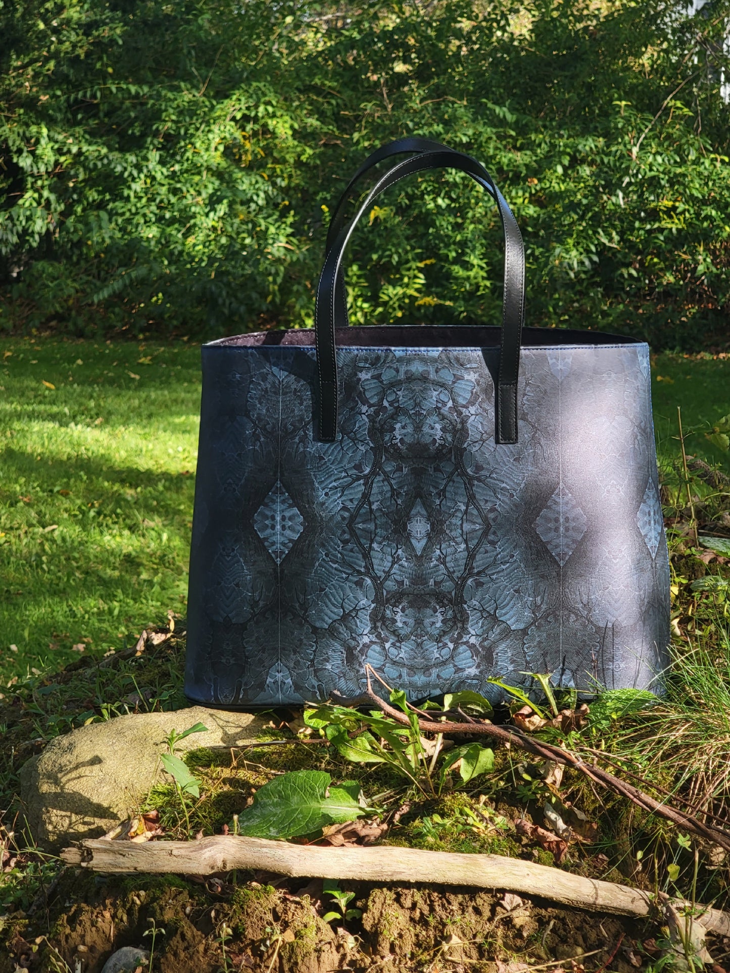 Ophidian Tote Bag