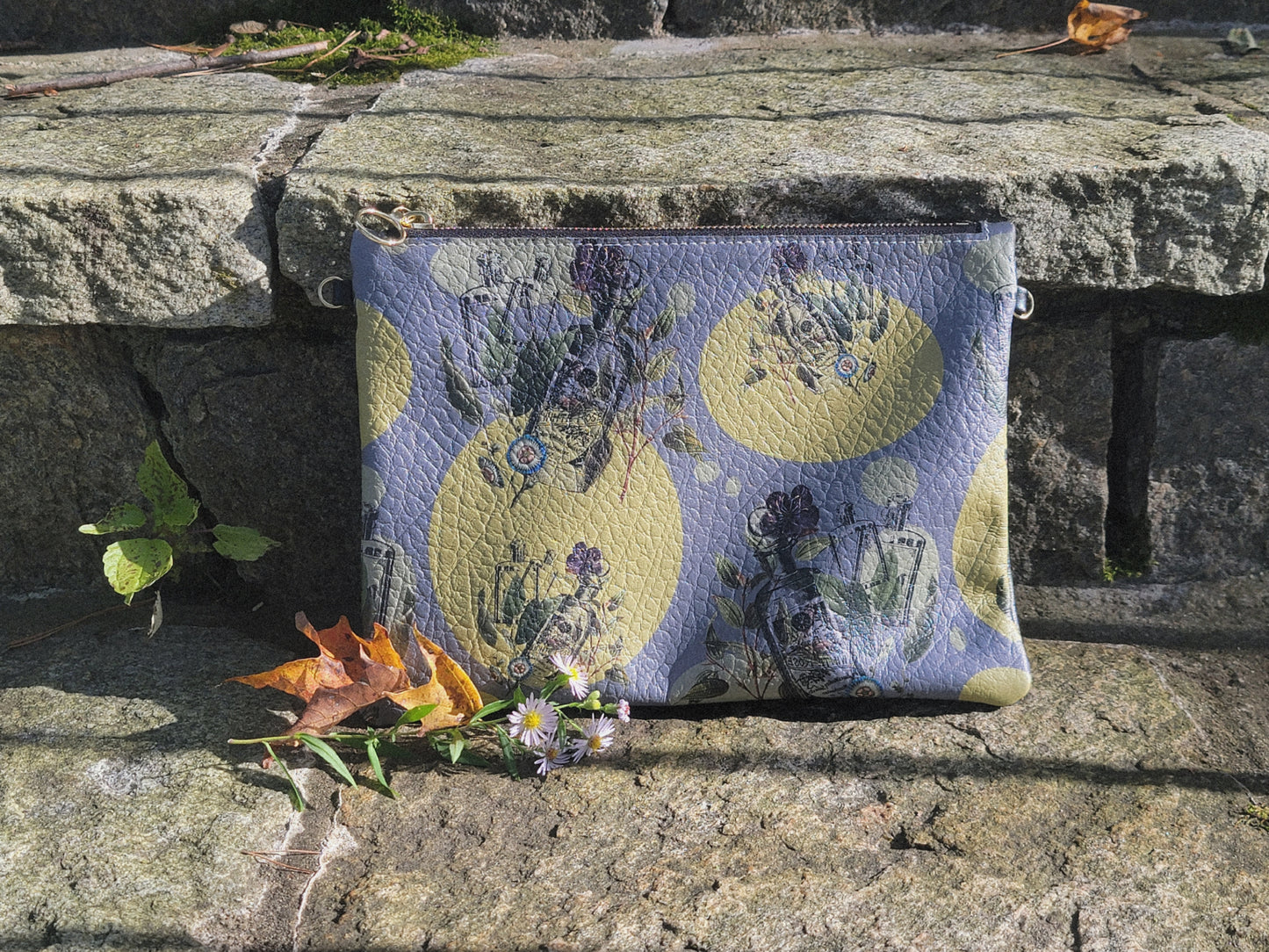Tincture Crossbody bag
