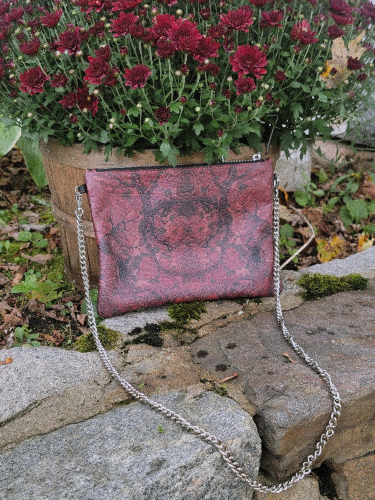 Sanguinum Cross Body Bag