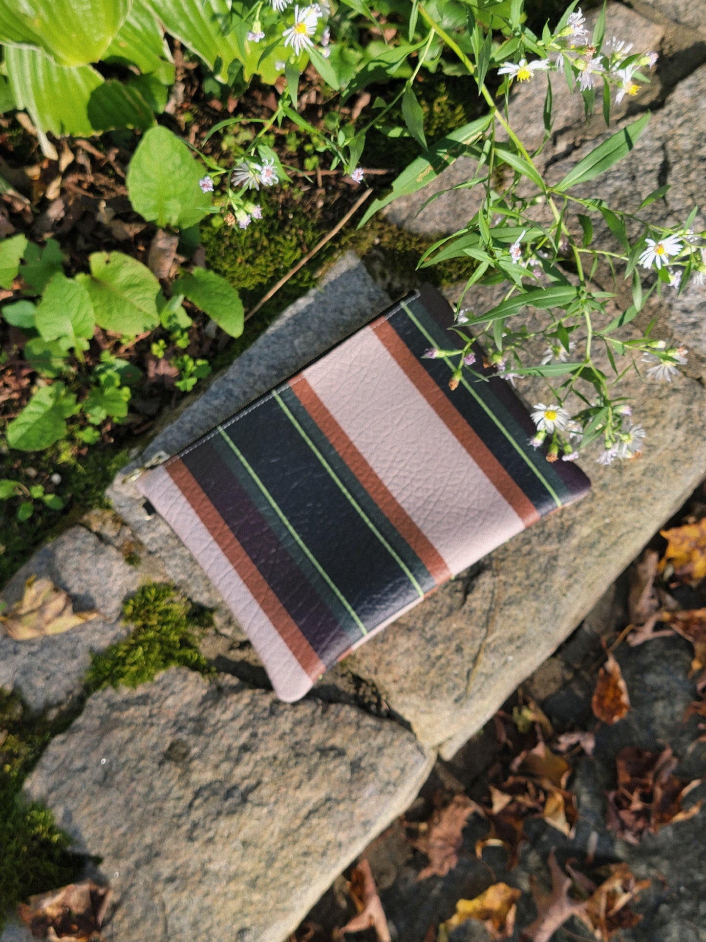Listra Crossbody Bag