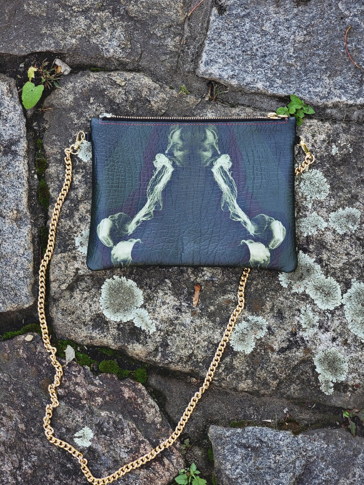 Ectenic Crossbody Bag